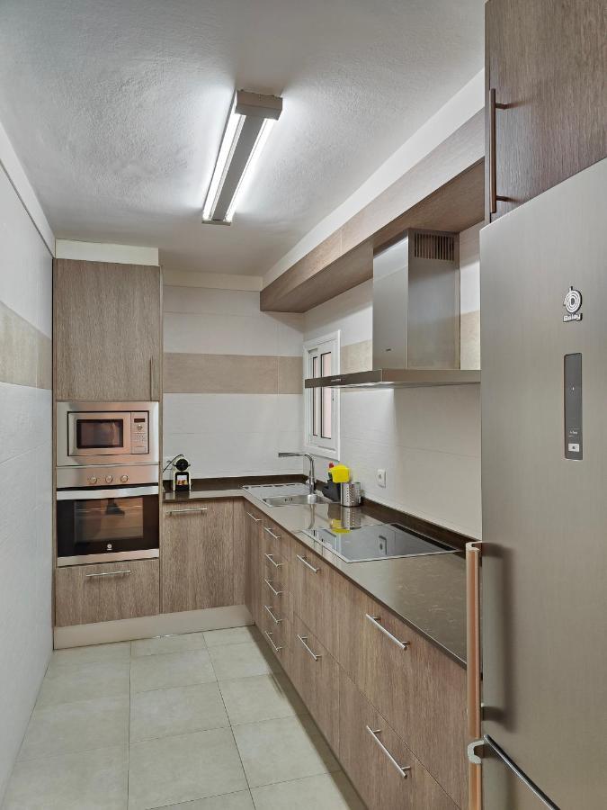 Family Apartment Besos Sant Adrià de Besòs Exteriör bild